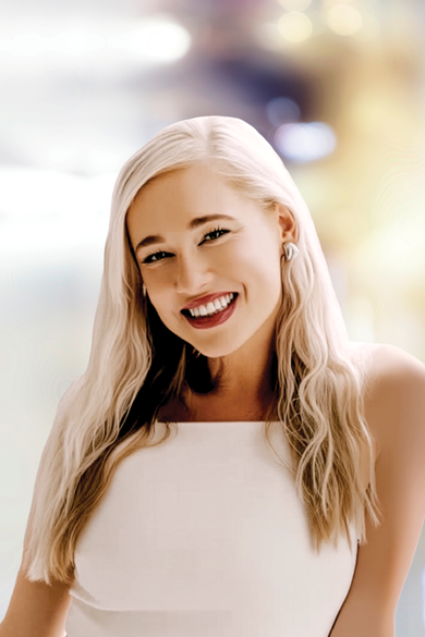 Portrait of Brittany Pippen, REALTOR®.